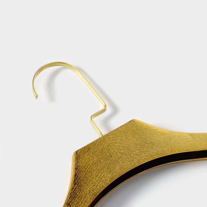 Плечики - вешалка для одежды, размер 42-44, цвет золотой Плечики - вешалка для одежды, размер 42-44, цвет золотой