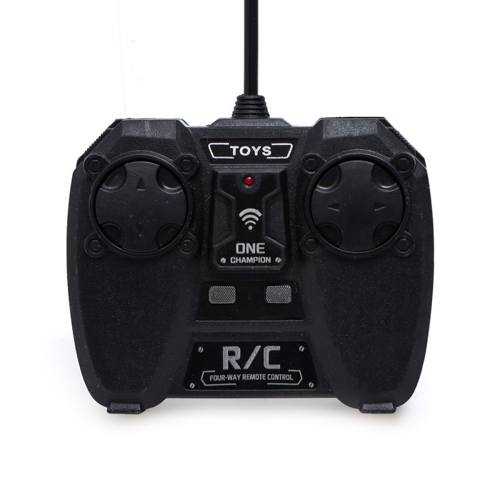 Танк радиоуправляемый «Атака», световые и звуковые эффекты, работает от аккумулятора, цвет зелёный Танк радиоуправляемый «Атака», световые и звуковые эффекты, работает от аккумулятора, цвет зелёный