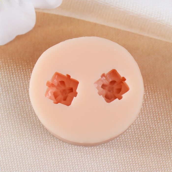 Молд силикон Молд силикон "Подарок" 1,5х1,5х1,5 см