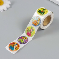 Наклейка бумага "Змейки" d=2,5 см 252 шт в рулоне Наклейка бумага "Змейки" d=2,5 см 252 шт в рулоне