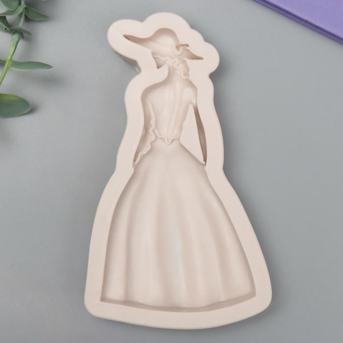 Молд силикон Молд силикон "Девушка в шляпке и пышном платье" 14х7,5 см 2,2х15,8х9 см