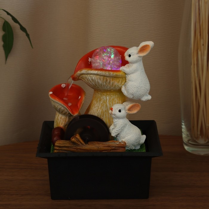 Фонтан "Зайчики у мухоморов" 22х16 см (с подсветкой)