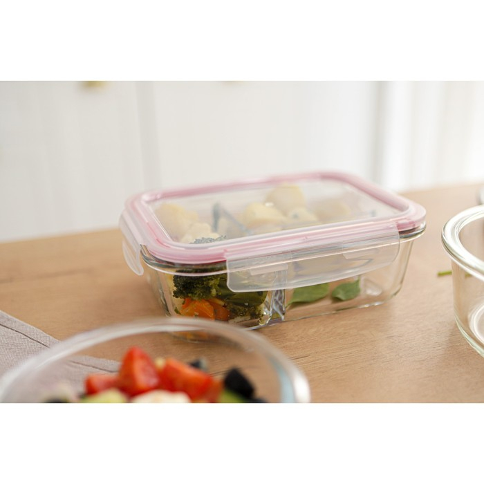 Контейнер для еды трёхсекционный из жаропрочного стекла Доляна &laquo;Клик&raquo;, 270/270/350 мл, 21&times;16&times;7 см, с крышкой