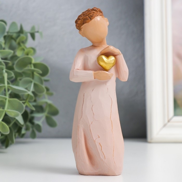 Сувенир полистоун Сувенир полистоун "Девушка с кробочкой/сердечком" МИКС 4х4,5х13 см