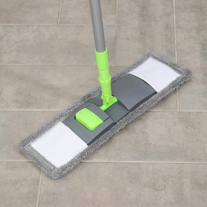 Швабра для мытья пола плоская Доляна, насадка из микрофибры 42&times;12 см, телескопическая ручка 73-124 см