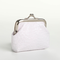 Кошелёк женский на фермуаре, цвет белый Кошелёк женский на фермуаре, цвет белый