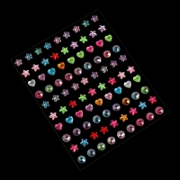 Стразы для декора ногтей, на клеевой основе, разноцветные Стразы для декора ногтей, на клеевой основе, разноцветные