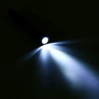 Фонарь телескопический с магнитом, LR44 4 шт, 3 диода по 0.5 Вт, 56.5 см Фонарь телескопический с магнитом, LR44 4 шт, 3 диода по 0.5 Вт, 56.5 см