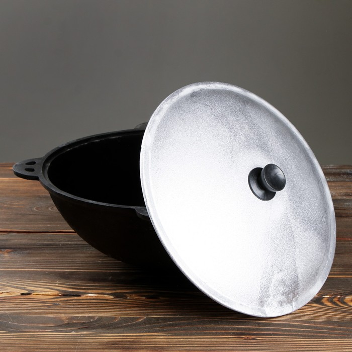 Казан чугунный, 8 л, круглое дно, алюминиевая крышка Казан чугунный, 8 л, круглое дно, алюминиевая крышка