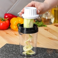 Овощерезка универсальная Magistro Vegan pro, 7 насадок, 10&times;10&times;25 см, цвет чёрно - белый