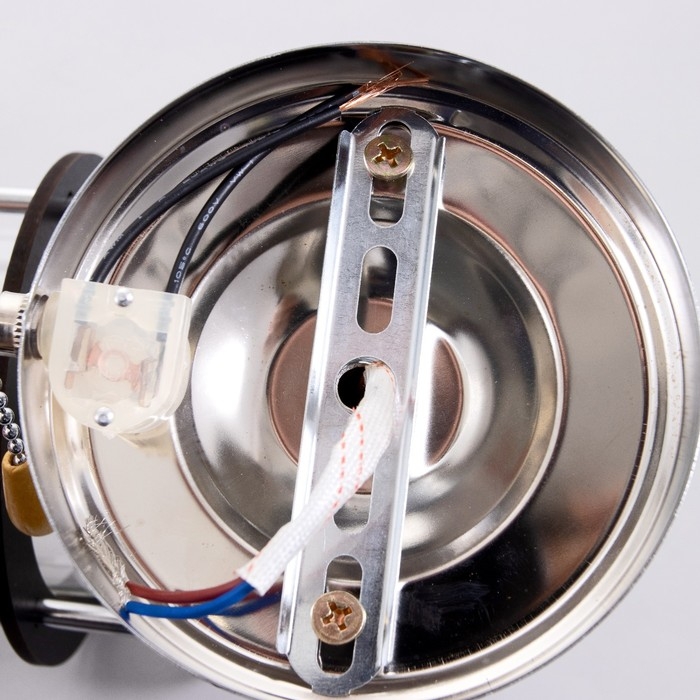 Бра 2018/1 E27 60Вт хром 15х12х18 см Бра 2018/1 E27 60Вт хром 15х12х18 см