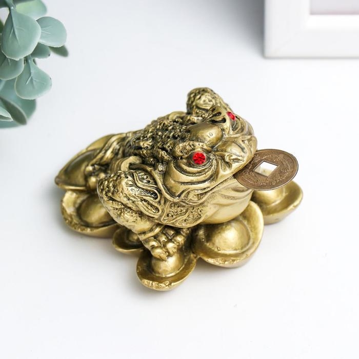 Нэцке полистоун под бронзу Нэцке полистоун под бронзу "Денежная жаба на слитках золота" 4,7х6,5х6,3 см