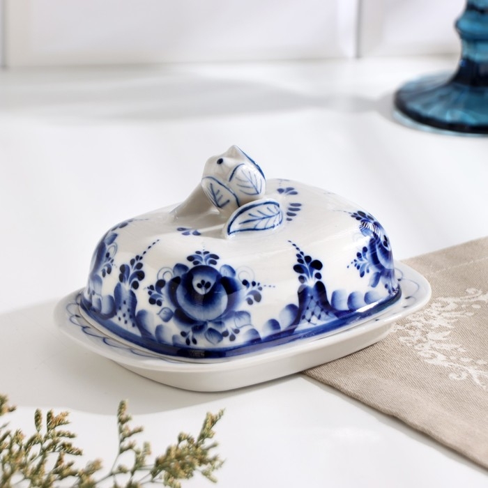 Маслёнка &laquo;Тюльпан&raquo;, 16х10,5х10 см, гжель