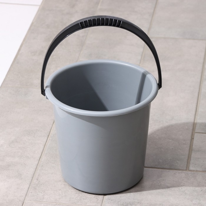 Ведро «Эконом», 5 л, цвет МИКС Ведро «Эконом», 5 л, цвет МИКС