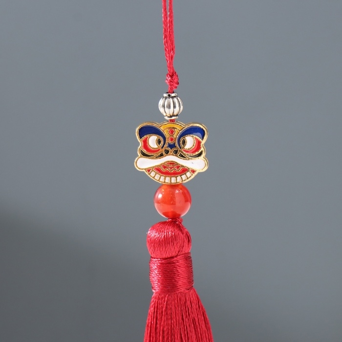 Подвеска текстиль, металл Подвеска текстиль, металл "Китайский лев" бордовая 1х1,2х10 см