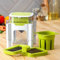 Овощерезка универсальная с контейнером Доляна, 3 сменные насадки и пушер, 14,5&times;14,5&times;21 см, цвет бело-зелёный