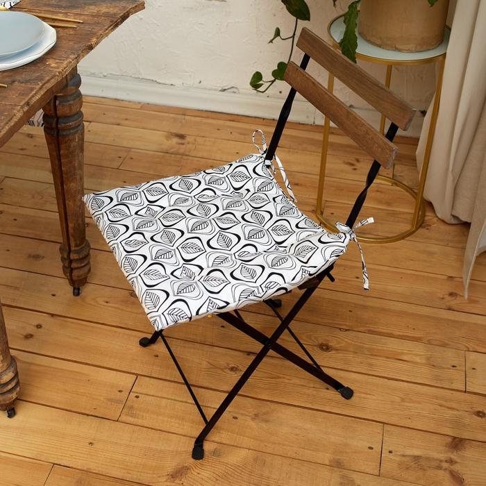 Сидушка на стул Этель Leaves 42х42см, 100% хлопок, 190 г/м2 Сидушка на стул Этель Leaves 42х42см, 100% хлопок, 190 г/м2