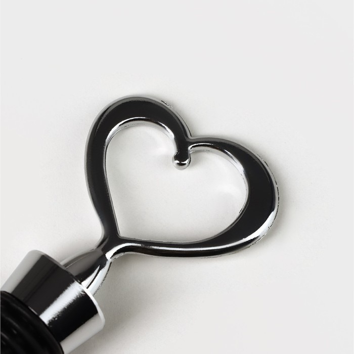 Набор для вина Доляна «Сердца», 2 предмета: штопор, пробка фигурная Набор для вина Доляна «Сердца», 2 предмета: штопор, пробка фигурная