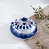 Сахарница «Бутон», 10х15х11 см, авт. Сидоров, гжель Сахарница «Бутон», 10х15х11 см, авт. Сидоров, гжель