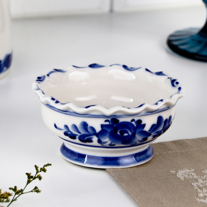 Розетка &laquo;Цветы&raquo;, 10,5х10,5&times;5 см, гжель