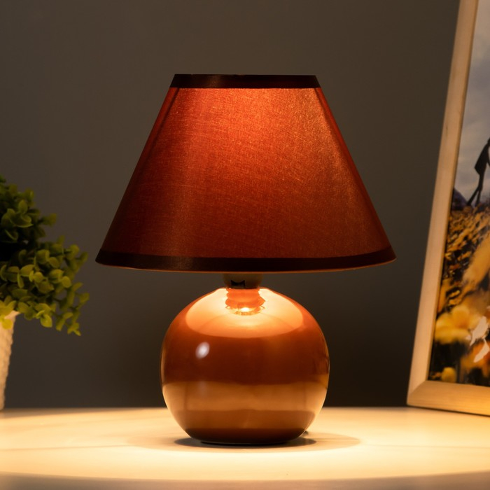 Светильник "Шар кофейный" h=20см (220В/60Вт/Е14) с абажуром RISALUX