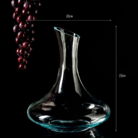 Декантер стеклянный Magistro, 1,8 л, 20&times;25 см
