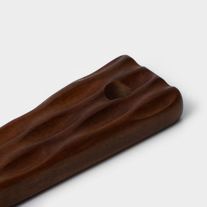 Доска разделочная с ручкой &laquo;Рельеф&raquo;, 35&times;25&times;1,5 см, акация