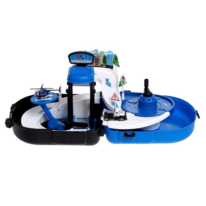 Парковка &laquo;Полицейский участок&raquo;, в рюкзаке