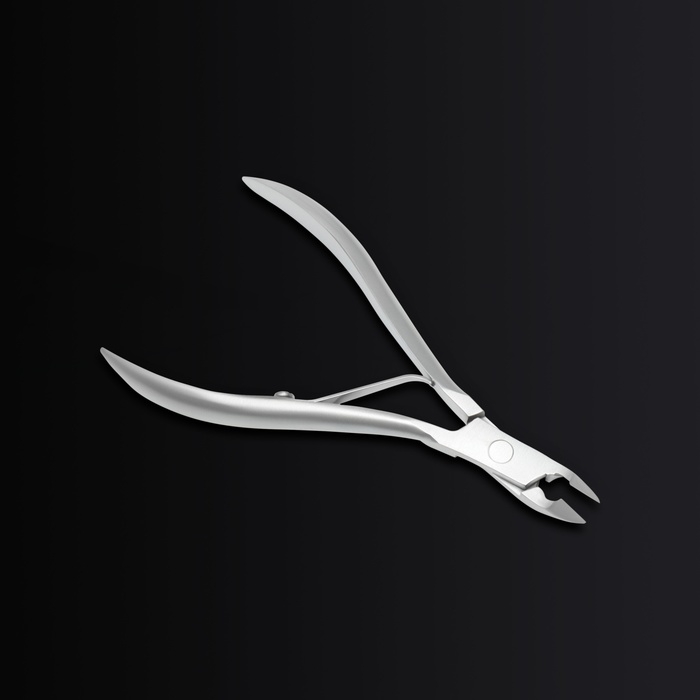 Кусачки маникюрные для кутикулы «Premium satin», эргономичные, 10,1 см, длина лезвия - 7 мм, цвет серебристый Кусачки маникюрные для кутикулы «Premium satin», эргономичные, 10,1 см, длина лезвия - 7 мм, цвет серебристый