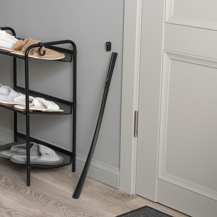 Ложка для обуви с магнитным держателем, 61,5×4,1×2 см, цвет черный Ложка для обуви с магнитным держателем, 61,5×4,1×2 см, цвет черный