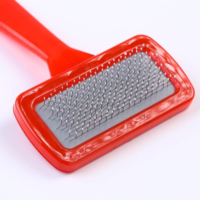 Пуходерка Пуходерка "Симпл" с прозрачной ручкой, с каплями, 9,5 х 13,8 см, красная