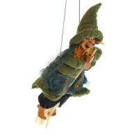 Баба - Яга в лохмотьях, с метлой, висит, МИКС Баба - Яга в лохмотьях, с метлой, висит, МИКС