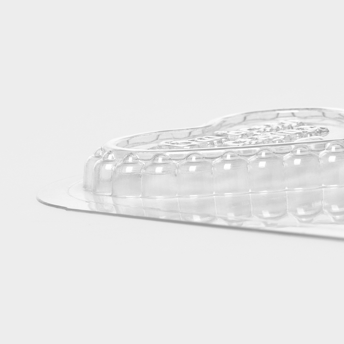 Форма для шоколада и конфет пластиковая &laquo;Сердечный порыв&raquo;, 6&times;6,8&times;0,77 см, цвет прозрачный