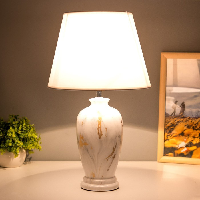 Лампа настольная 16635/1 E27 40Вт 25х25х42 см RISALUX