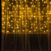 Гирлянда &laquo;Занавес&raquo; 1.5 &times; 1 м, IP20, прозрачная нить, 180 LED, свечение тёплое белое, 8 режимов, 220 В