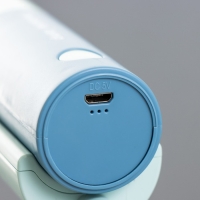 Настольная лампа "Лансер" LED 3,5Вт USB АКБ сине-лазурный 11х15х45 см RISALUX Настольная лампа "Лансер" LED 3,5Вт USB АКБ сине-лазурный 11х15х45 см RISALUX