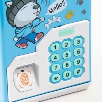 Копилка пластик "Сейф. Зверята" кодовый замок, звук АА МИКС 12,8х13х19,5 см Копилка пластик "Сейф. Зверята" кодовый замок, звук АА МИКС 12,8х13х19,5 см