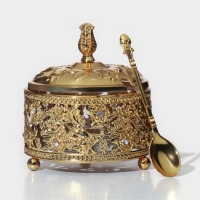 Сахарница &laquo;Букет&raquo;, 200 мл, 10&times;11 см, с ложкой, крышкой, цвет золотой