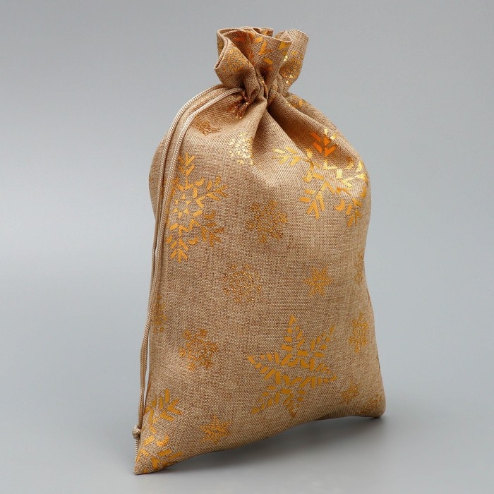 Мешочек подарочный холща &laquo;Новогодние снежинки&raquo;, тиснение, 16 х 24 см +/- 1.5 см, Новый год