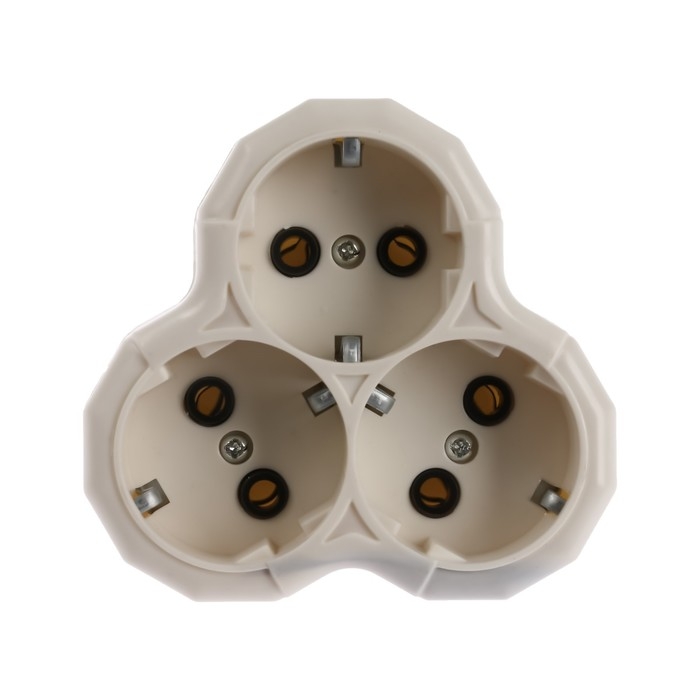 Разветвитель, 3 розетки, 16А, с з/к, белый Разветвитель, 3 розетки, 16А, с з/к, белый