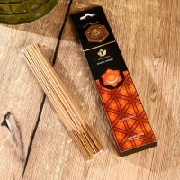 Ароманабор "Chakra" (набор 40 палочек) и подставка Иланг- иланг Ароманабор "Chakra" (набор 40 палочек) и подставка Иланг- иланг