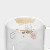 Кружка стеклянная с керамической крышкой и трубочкой &laquo;Космос&raquo;, 500 мл, цвет МИКС