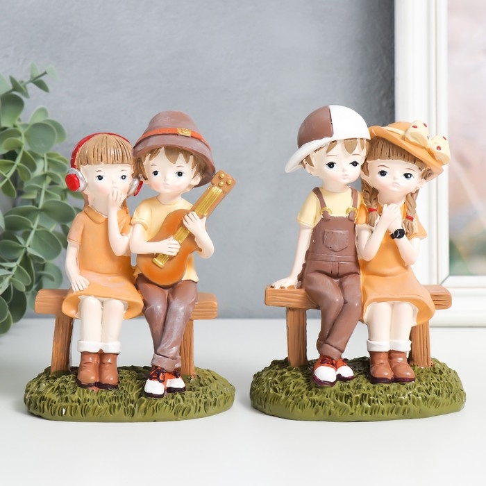 Сувенир полистоун Сувенир полистоун "Мальчик и девочка на скамейке" МИКС 7х10,3х14,5 см