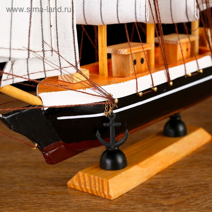 Корабль сувенирный средний «Пилад», борта тёмные, 33х31х5 см Корабль сувенирный средний «Пилад», борта тёмные, 33х31х5 см