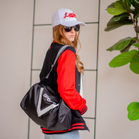 Сумка спортивная на молнии, боковой карман/сетка, регулируемый ремень, маленький размер, цвет чёрный Сумка спортивная на молнии, боковой карман/сетка, регулируемый ремень, маленький размер, цвет чёрный