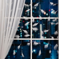 Гирлянда &laquo;Занавес&raquo; 3 &times; 1.4 м с насадками &laquo;Перья&raquo;, IP20, прозрачная нить, 80 LED, свечение белое, 8 режимов, 220 В