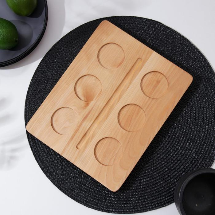 Доска для подачи шотов &laquo;Фуршет&raquo;, 25&times;20&times;1,8 см, на 6 рюмок, диаметр ячеек 5 см, с пропиткой, берёза