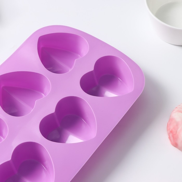 Форма для выпечки Доляна «Сердце напополам», силикон, 25,8×17×3,2 см, 6 ячеек (7×6,5×3 см), цвет сиреневый Форма для выпечки Доляна «Сердце напополам», силикон, 25,8×17×3,2 см, 6 ячеек (7×6,5×3 см), цвет сиреневый