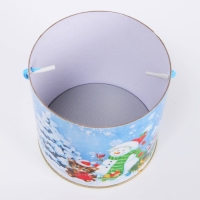 Новый год. Подарочная коробка, тубус &laquo;Игра в снежки&raquo; 120х120мм.