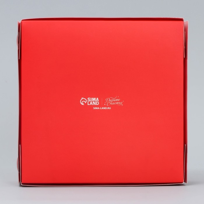 Коробка для конфет, кондитерская упаковка, 9 ячеек, &laquo;Любовь&raquo;, 14.7 х 14.7 х 3.5 см